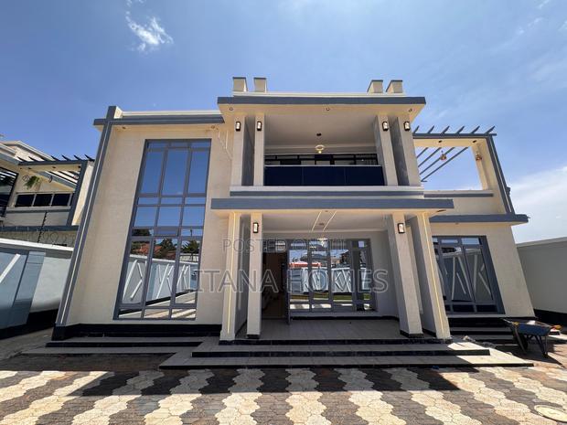 5bdrm Maisonette in Kimbo for sale