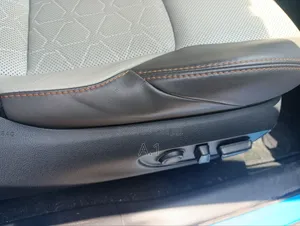 Toyota RAV4 Adventure 2019 Blue
