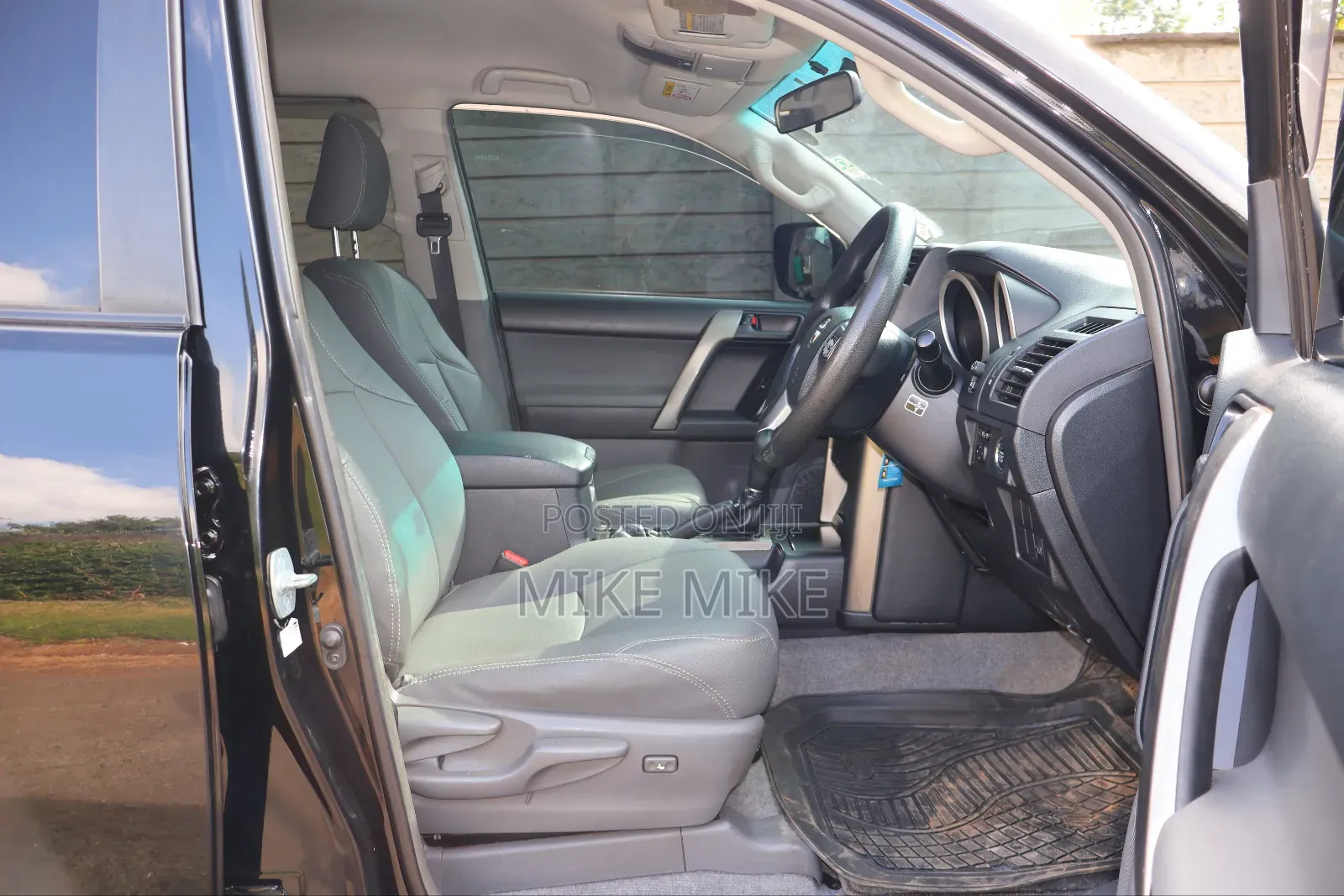 Toyota Land Cruiser Prado 2.7 i 2013 Black