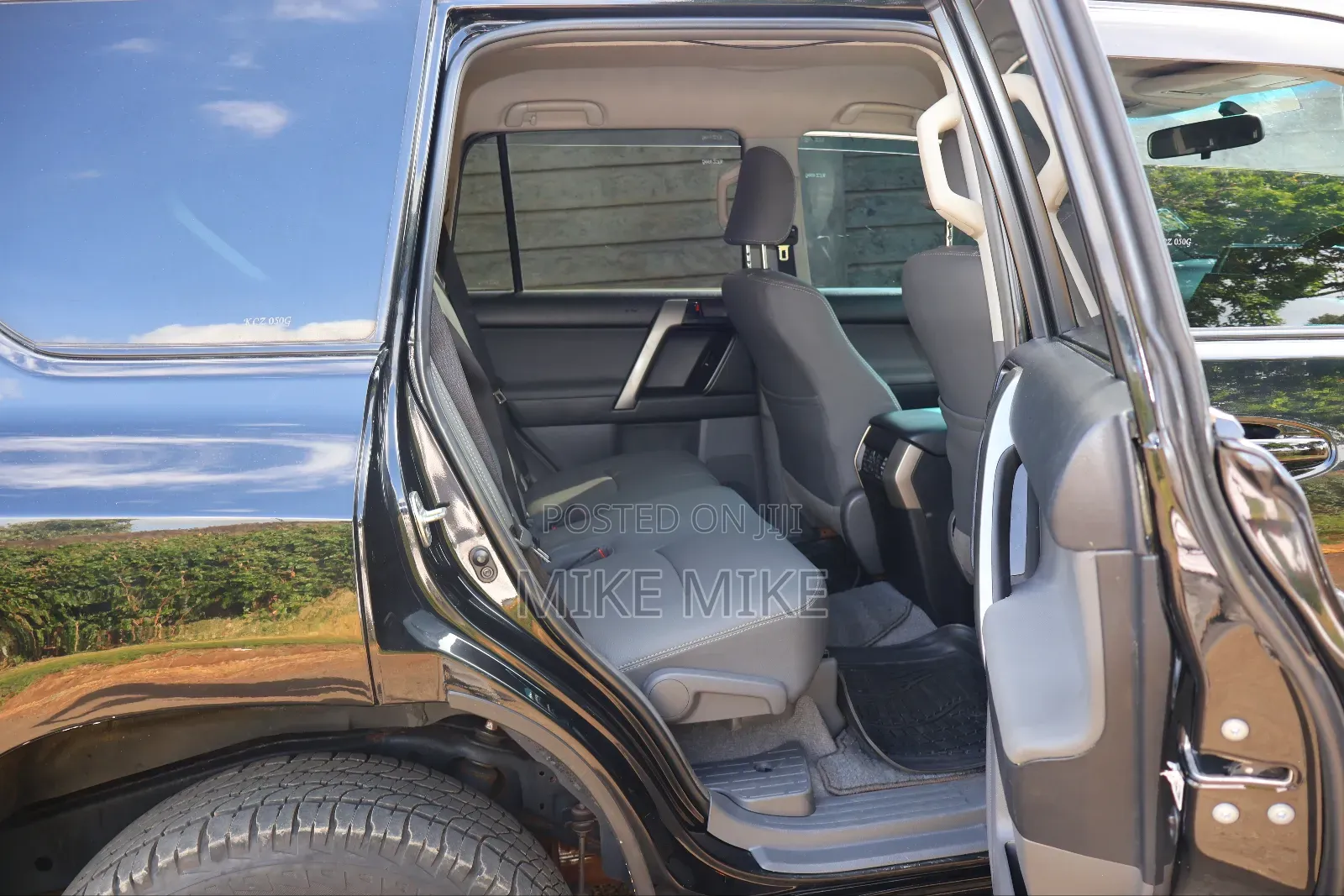 Toyota Land Cruiser Prado 2.7 i 2013 Black