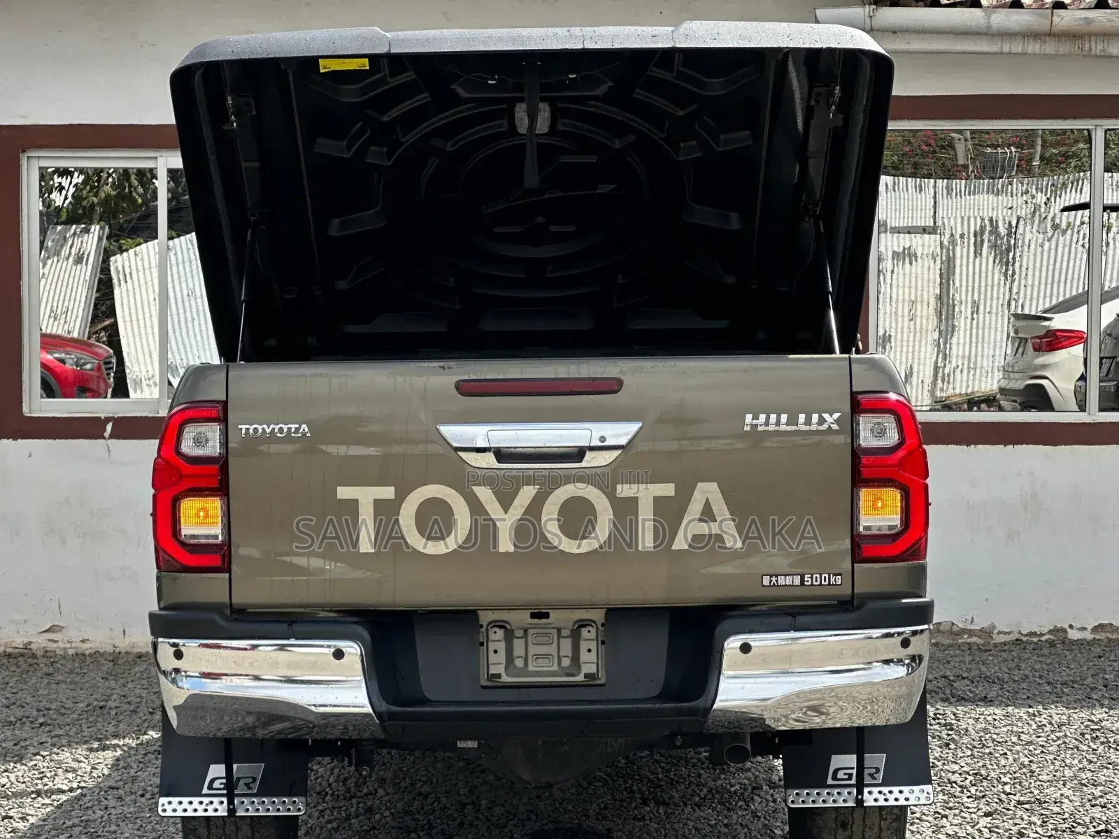 Toyota Hilux 2021 Gold
