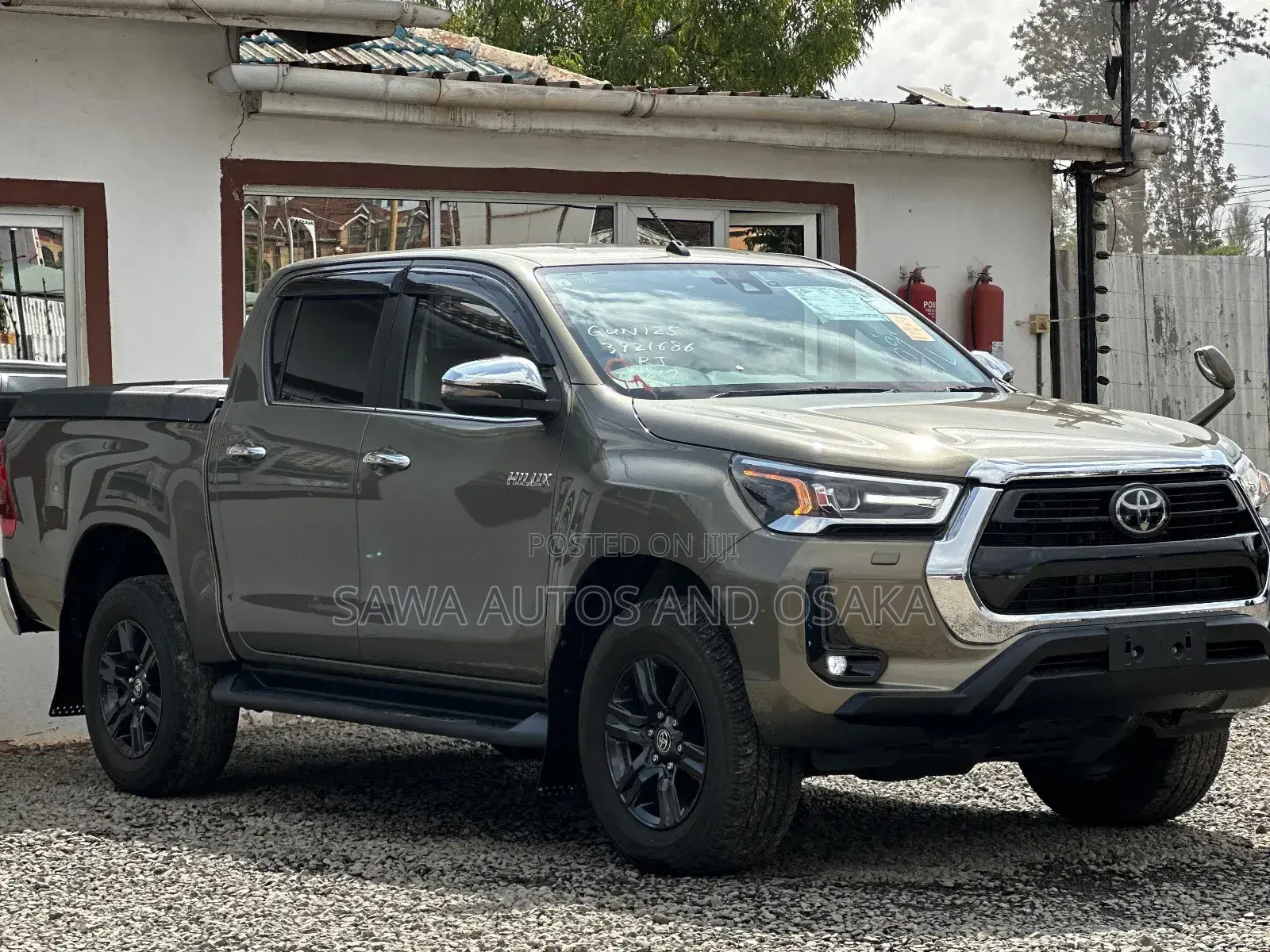 Toyota Hilux 2021 Gold