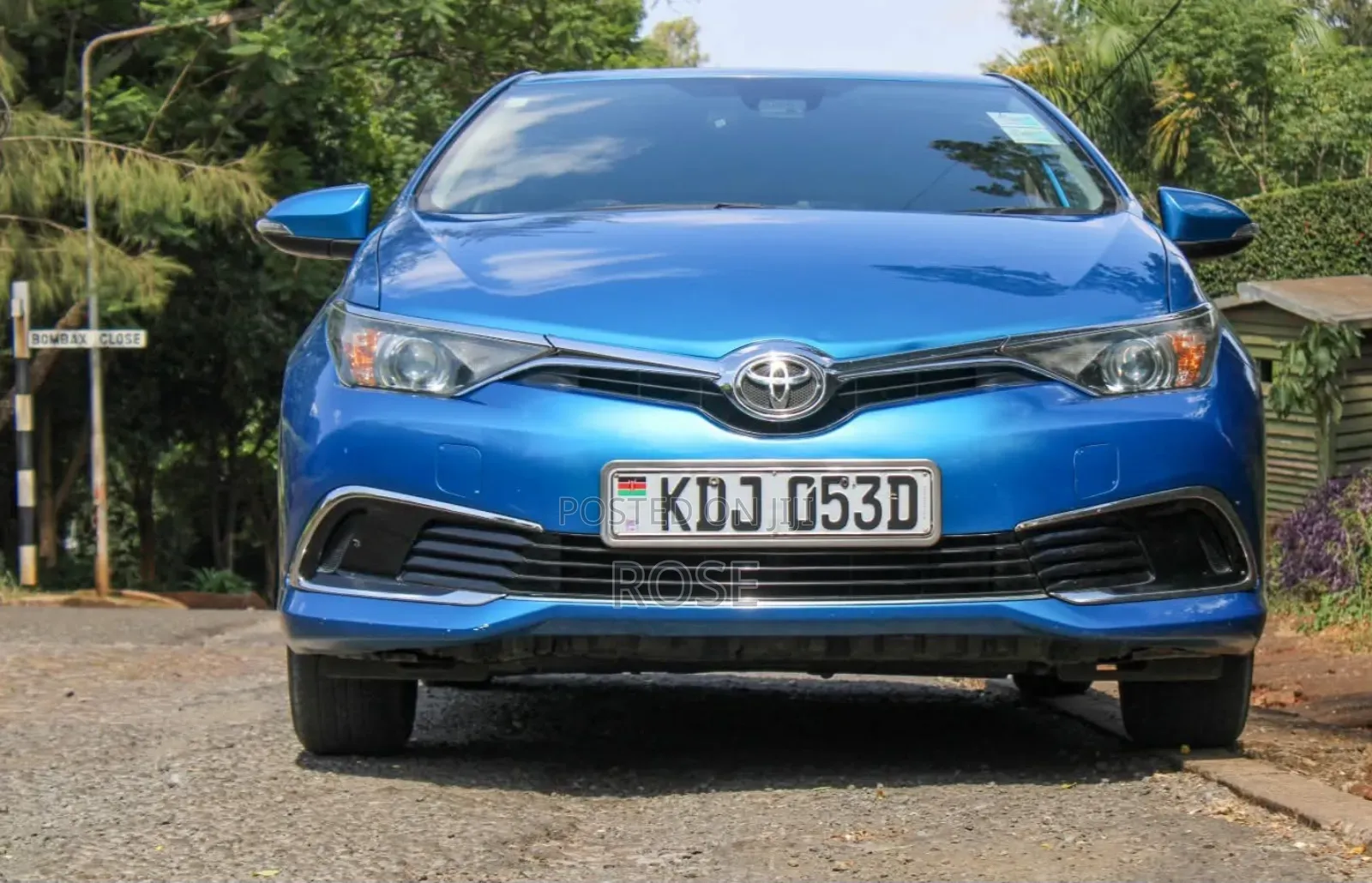 Toyota Auris 2014 Blue