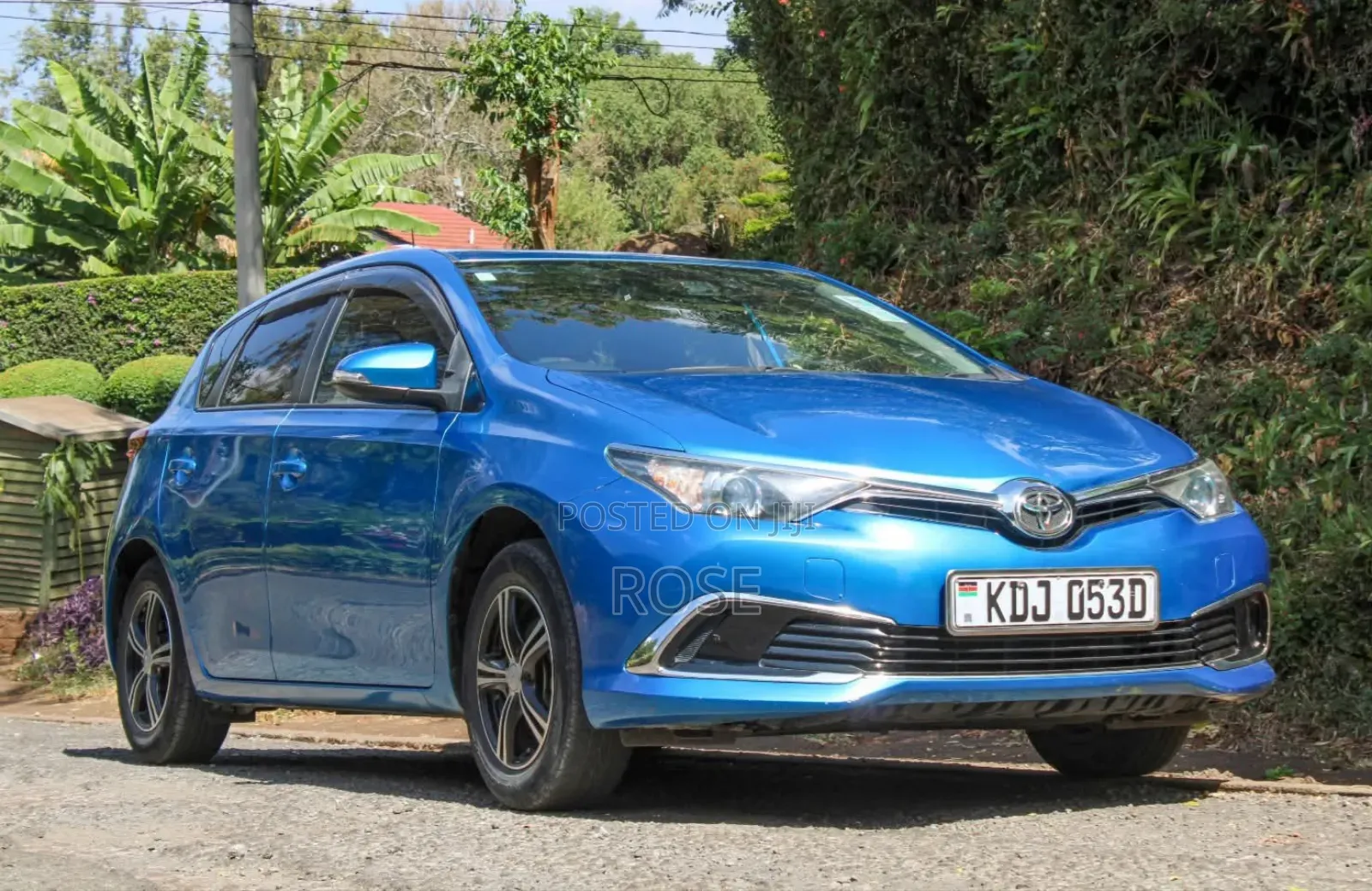 Toyota Auris 2014 Blue