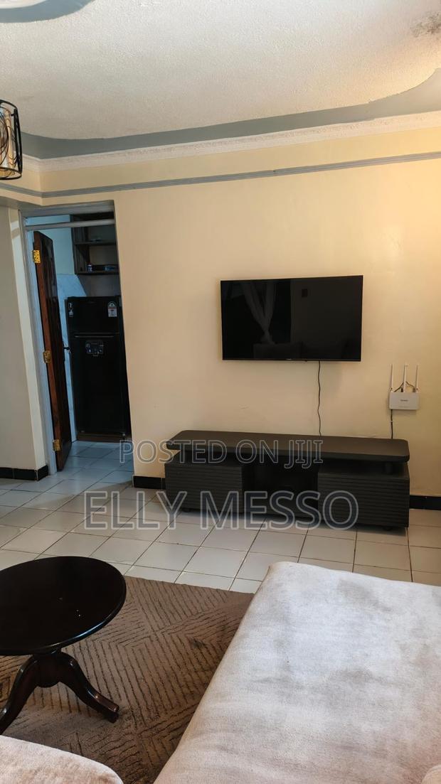 2 Bedroom Ensuite Apartment - thumbnail 6