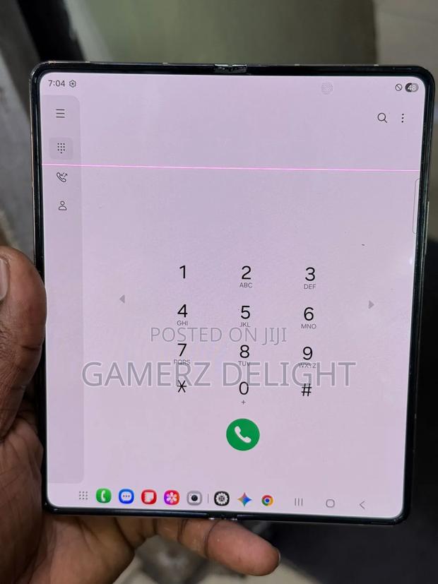 Samsung Galaxy Z Fold4 256 GB - main view