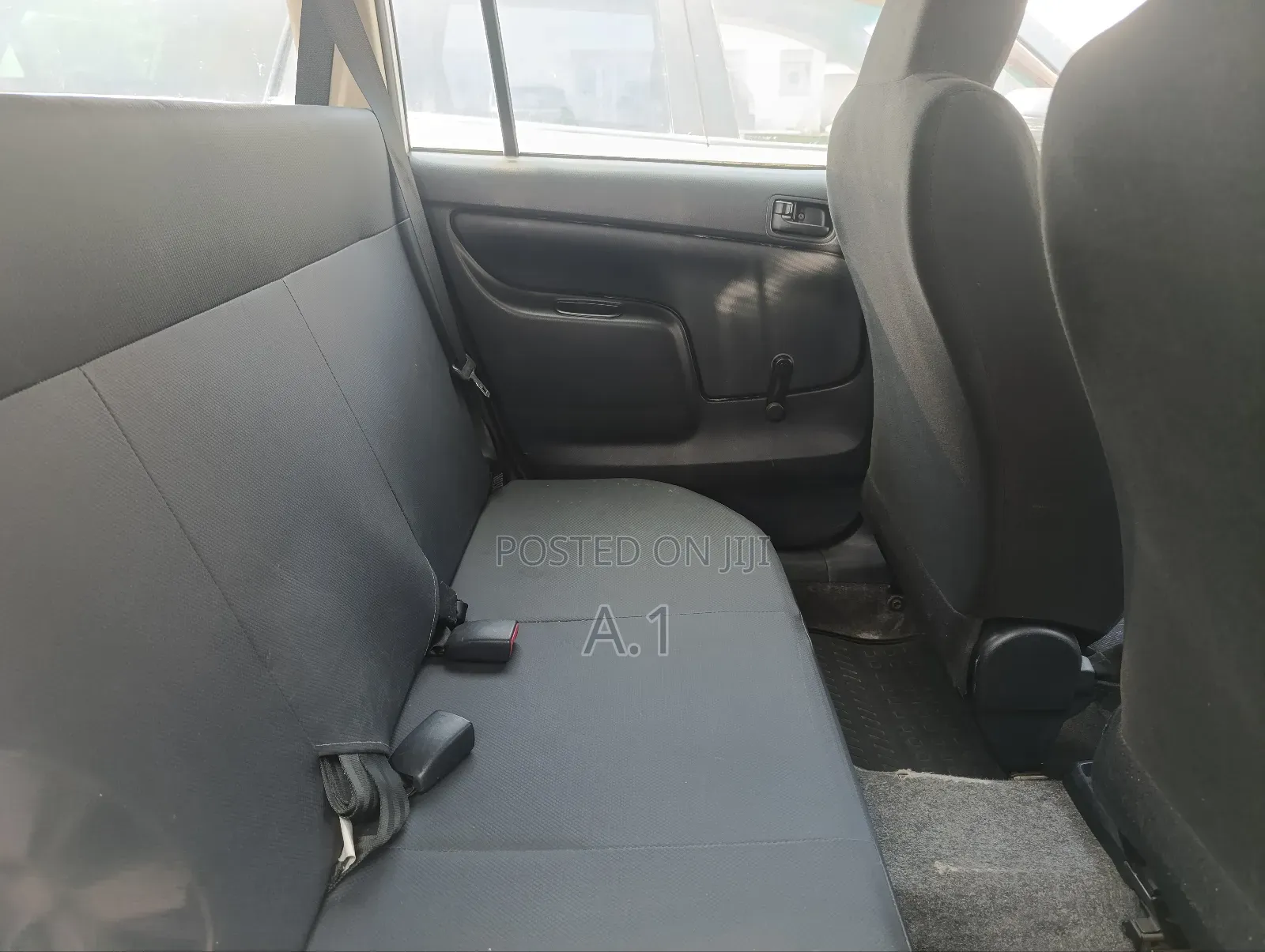 Toyota Probox 1.5 DX 2WD 2019 Silver