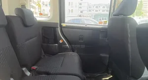 Toyota Roomy 1.0 FWD 2018 Silver
