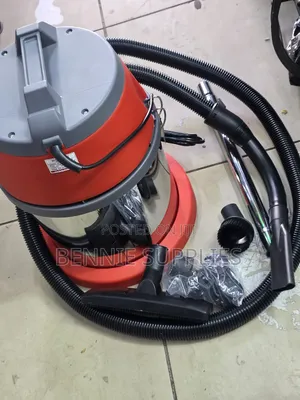 Original Vacuum Cleaner /20 Litre Vacuum Cleaner