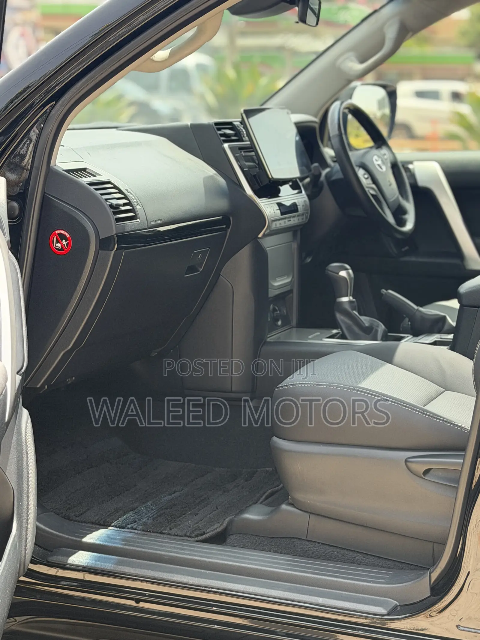 Toyota Land Cruiser Prado 2.7 2019 Black