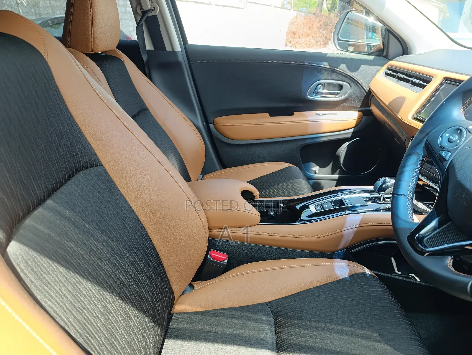 Honda Vezel 1.5 Hybrid 2WD 2019 Brown