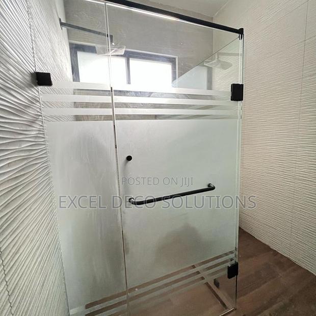 Frosted Window Film – Light-Friendly Privacy Film