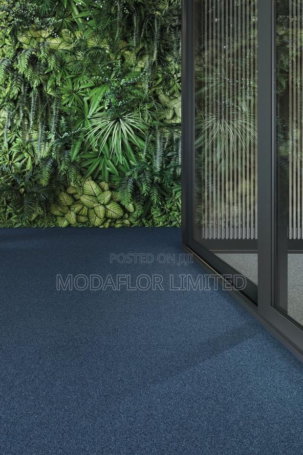 Durable Carpet Tiles for Business Flooring