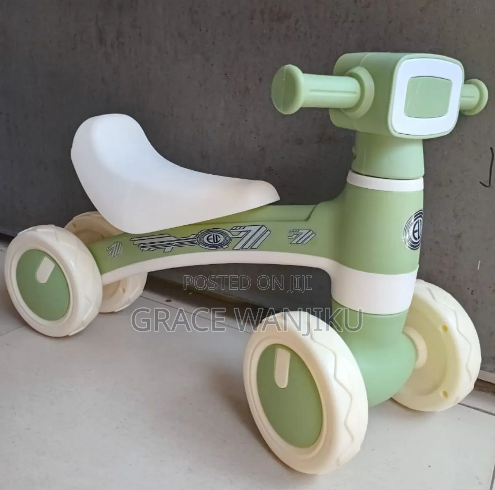 Musical 4-Wheels Balance Bike