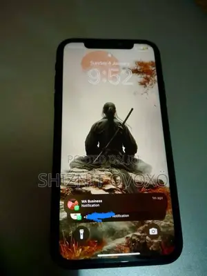 Apple XR 64 GB Black