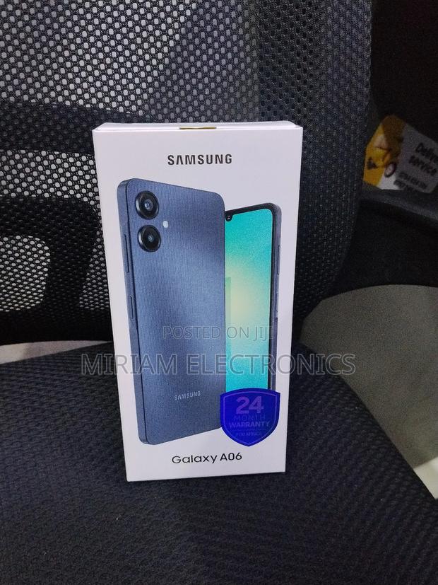 New Samsung Galaxy A06 64 GB Black - thumbnail 3