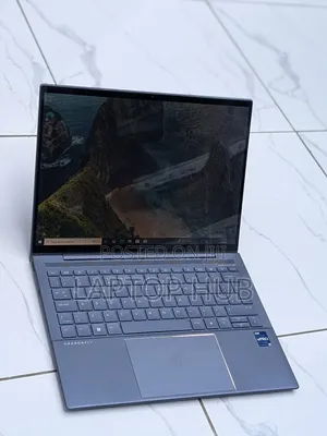 Laptop HP Dragonfly G3 16GB Intel Core I7 SSD 512GB