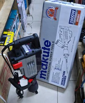 Makute 2800w Demolisher – 17kg High-Power Construction Tool - thumbnail 2