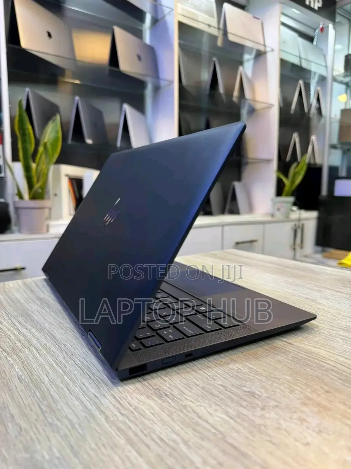 Laptop HP Dragonfly G2 16GB Intel Core I7 SSD 512GB