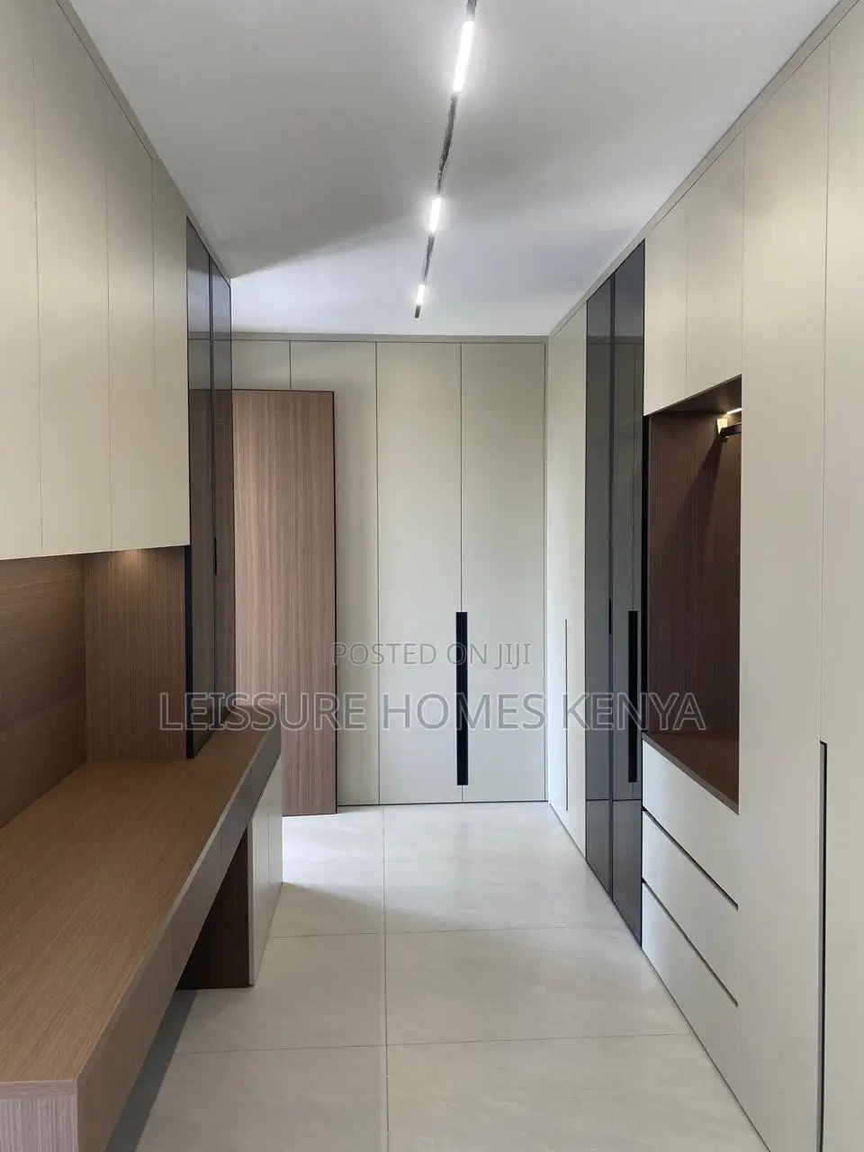 5bdrm Villa in Lavington for sale