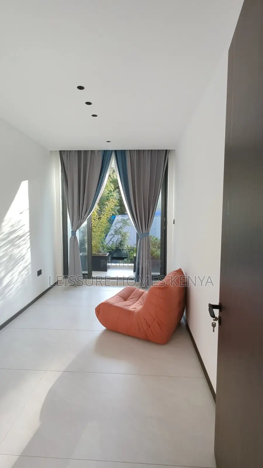 5bdrm Villa in Lavington for sale
