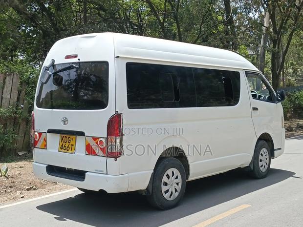 Toyota HiAce 2015 White - thumbnail 6