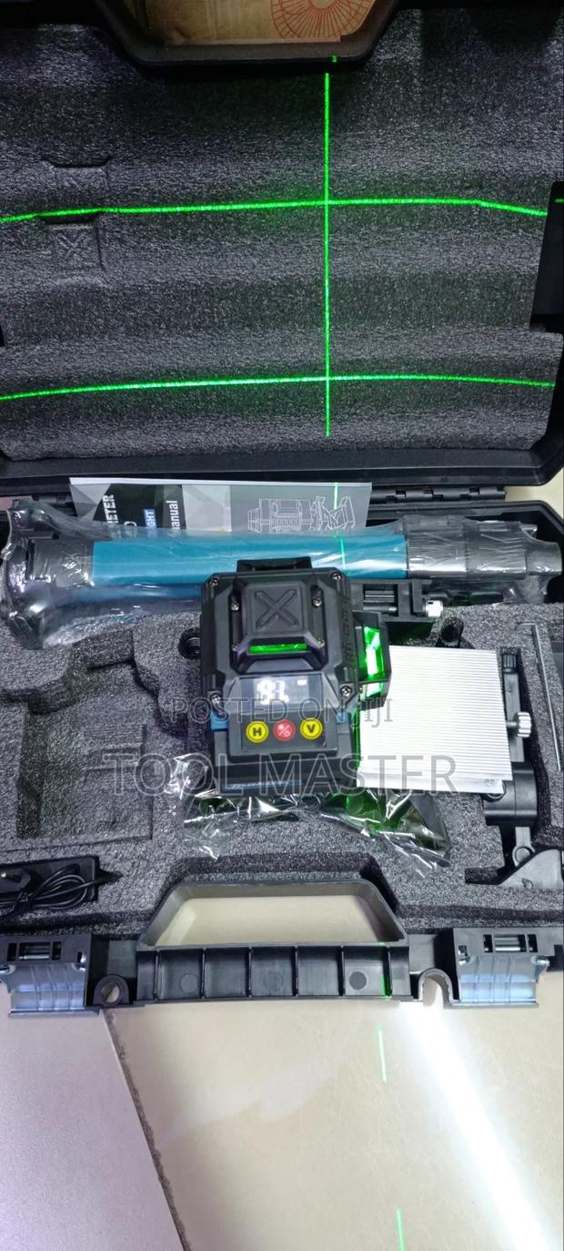 Makita Auto Laser Level/Laser Level With Tripod Stand - thumbnail 3