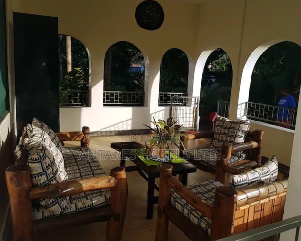 Furnished 3bdrm Villa in Diani for rent - thumbnail 2