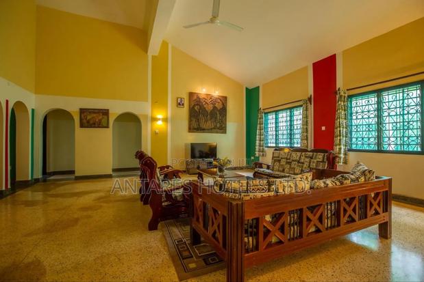 Furnished 3bdrm Villa in Diani for rent - thumbnail 4
