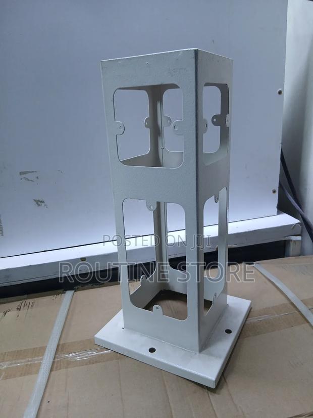 Mettalic Pedestal 100mm