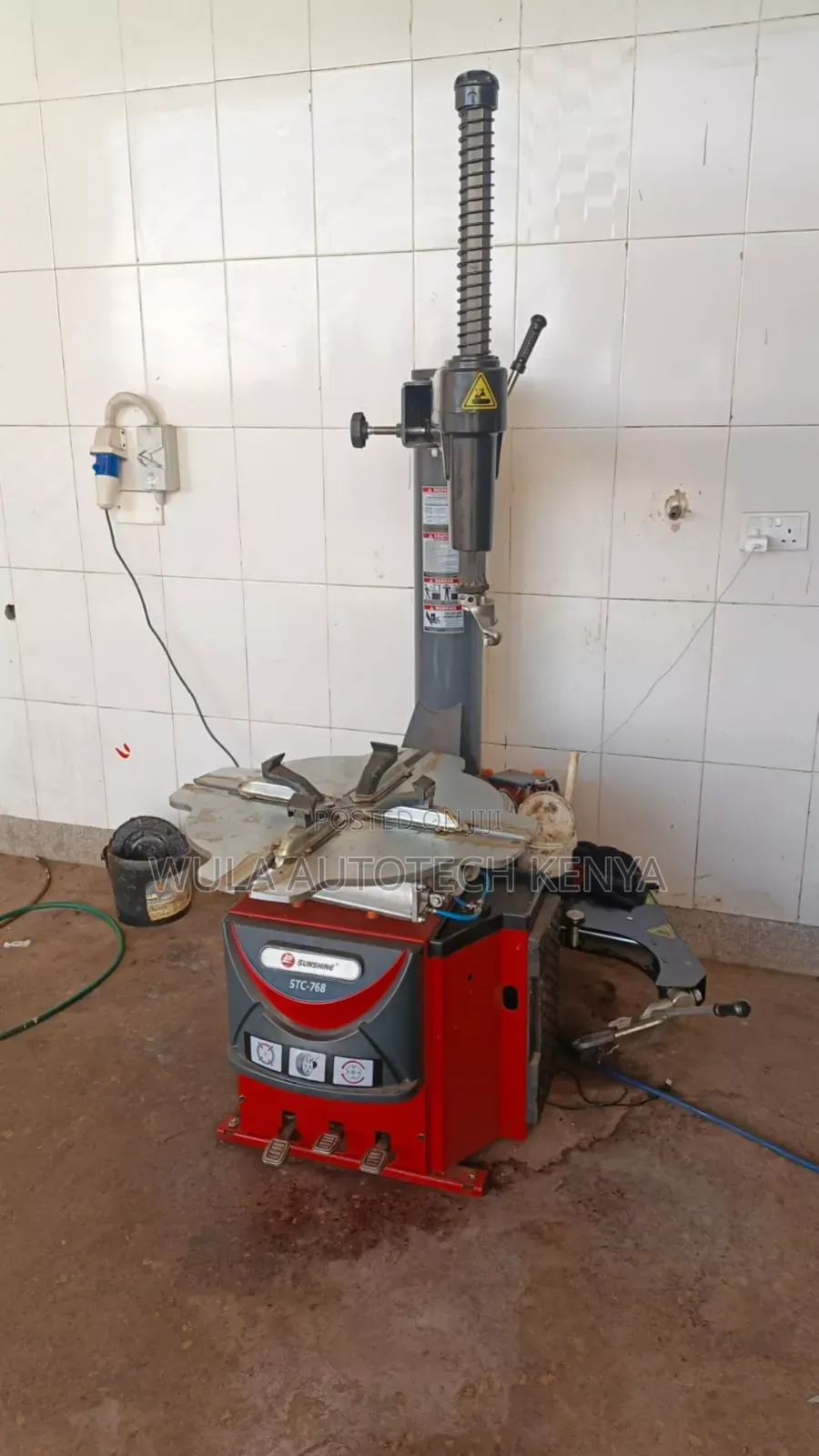 Heavy Commercial High Quality Tyre Changer STC-768 Sunshine Italy