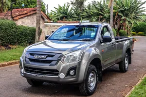 Isuzu D-MAX 2023 Silver