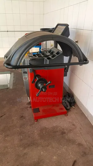 Commercial Wheel Balancer S828 With Heat Treatment Process