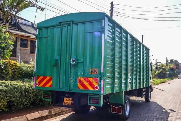 Isuzu FRR 2022 White - thumbnail 6