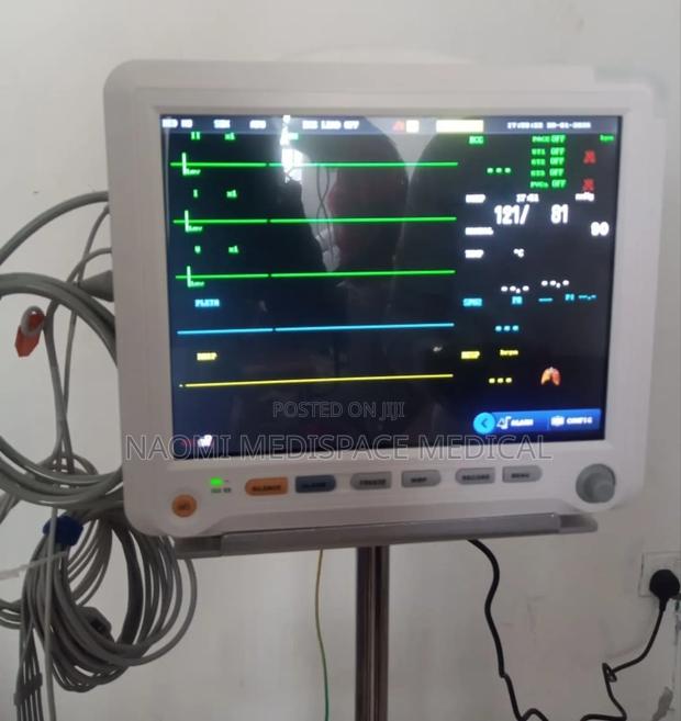 Patient Monitor Yonker 5 Parameters - thumbnail 2
