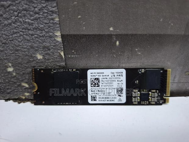 Western Digital Sn5000s 1tb M.2 2280 Pcie 4x4 Nvme Solid State - main view