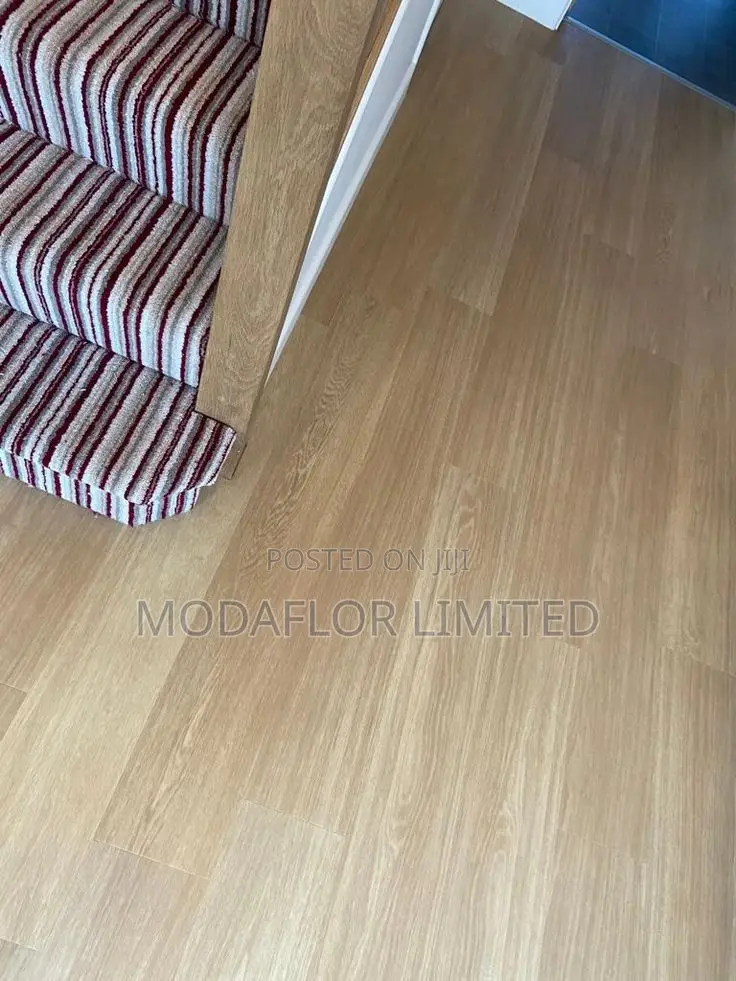 Fordable LVT Vinyl Flooring – Easy Maintenance
