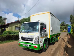 Hyundai Mighty 2023 White
