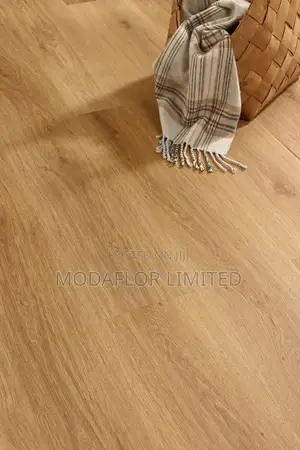 Durable SPC Flooring – Scratch Water Resistant