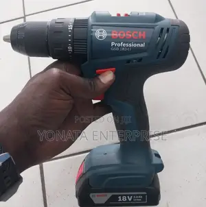 Brushless Bosch Cordless Drill With Two Batteries 18v