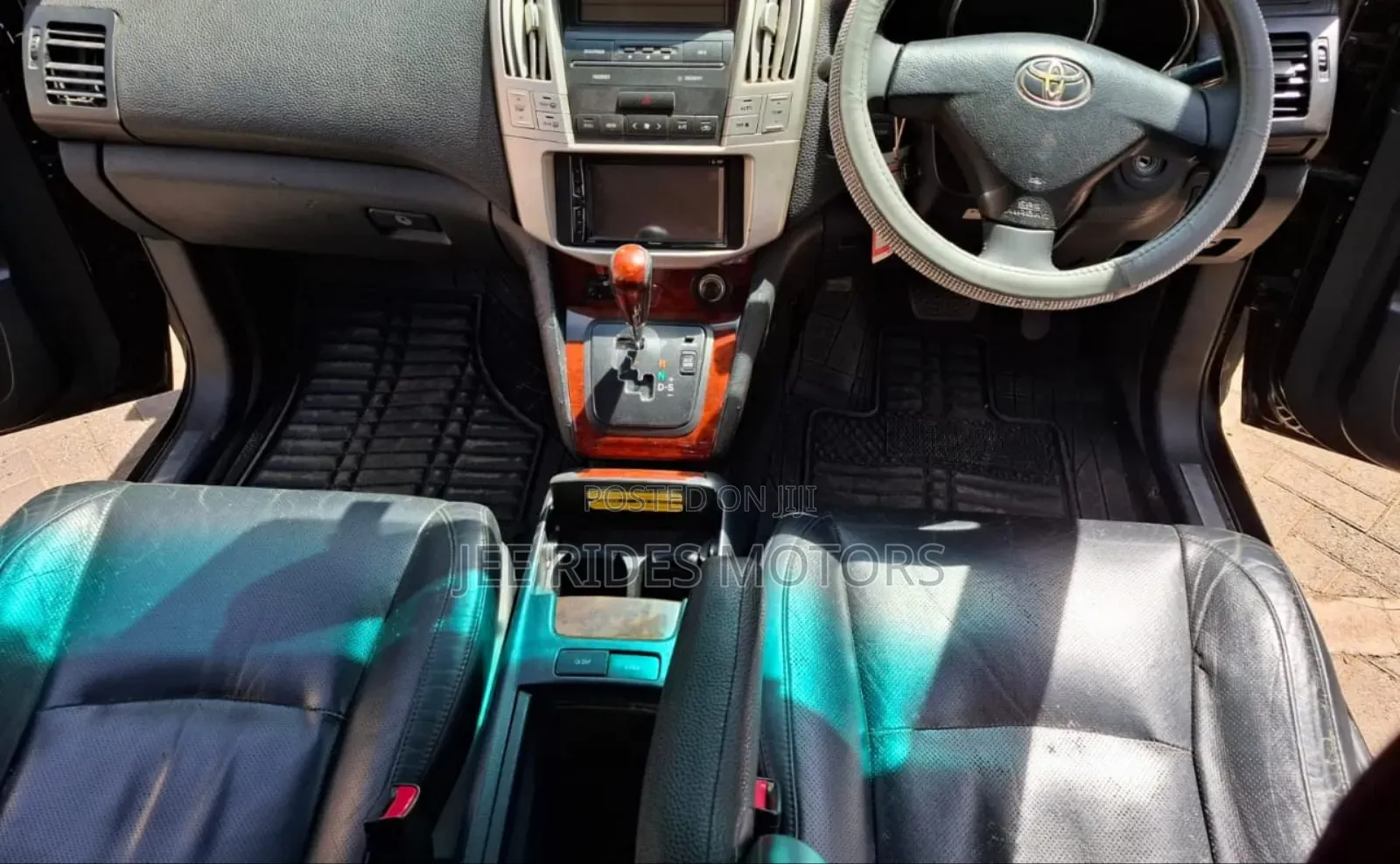 Toyota Harrier 2011 Black