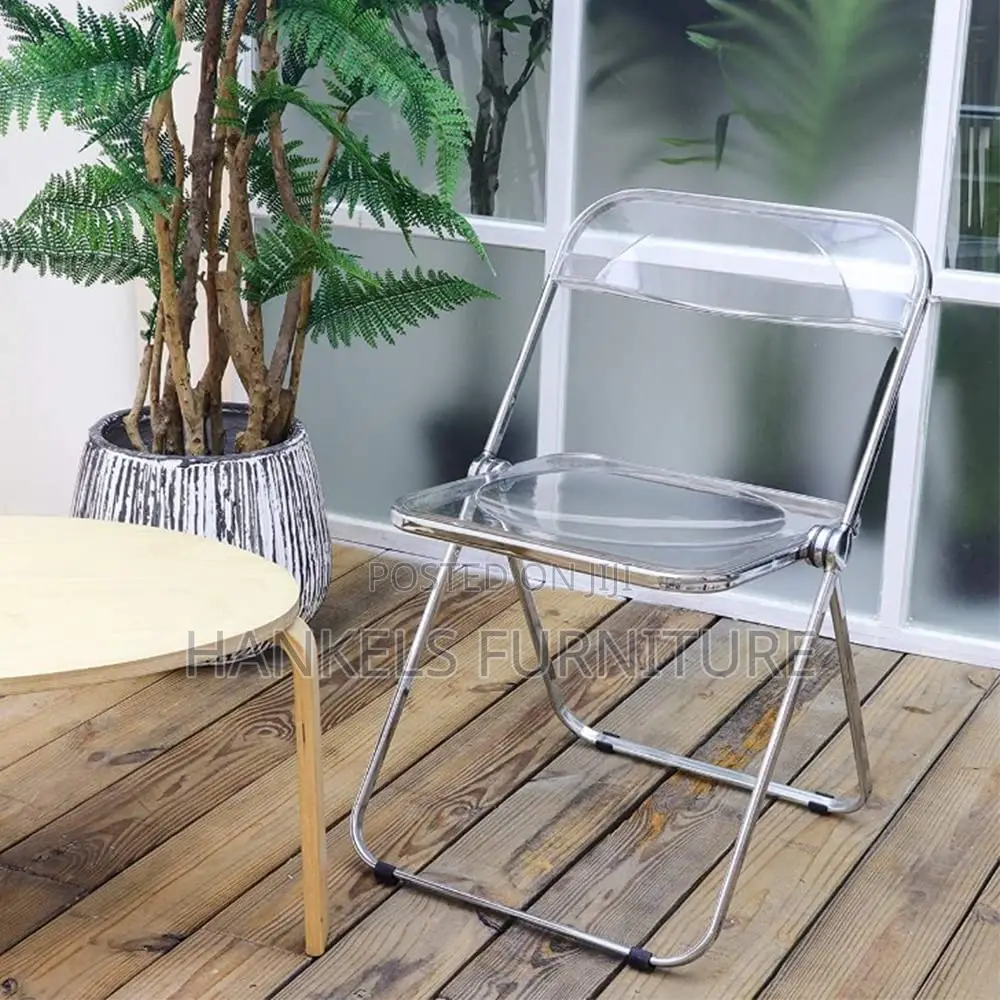 Clear Foldable Chair – Stylish Event Chair