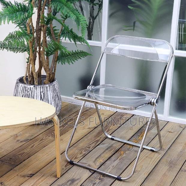 Clear Foldable Chair – Stylish Event Chair