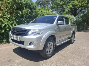Toyota Hilux 2008 Silver