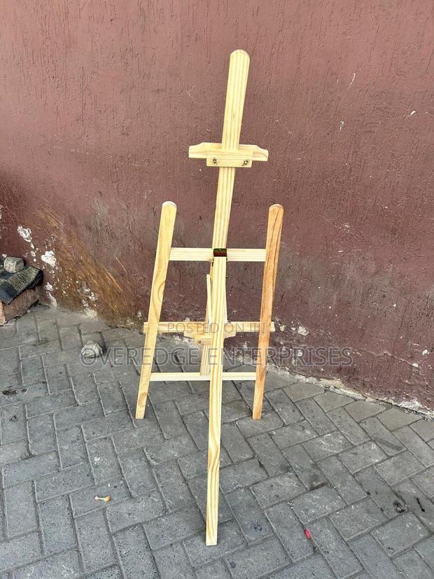 Easel Stand for Canvases and Whiteboards - main view