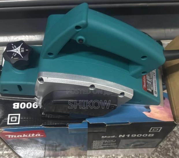 Makita Planer – Professional Woodworking Tool - main view