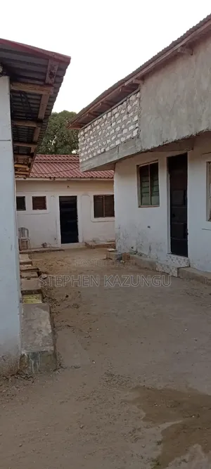 8bdrm House in Kona Ya Chief Near, Ukunda for sale