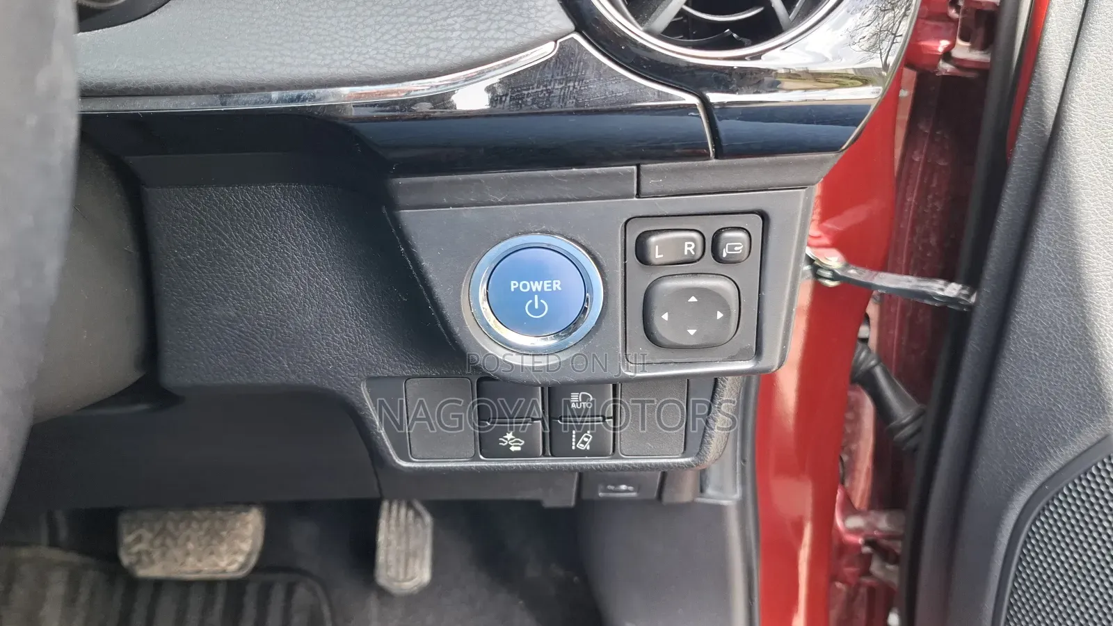 Toyota Corolla Fielder 2018 Red