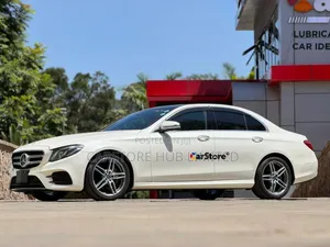 Mercedes-Benz E200 2019 White
