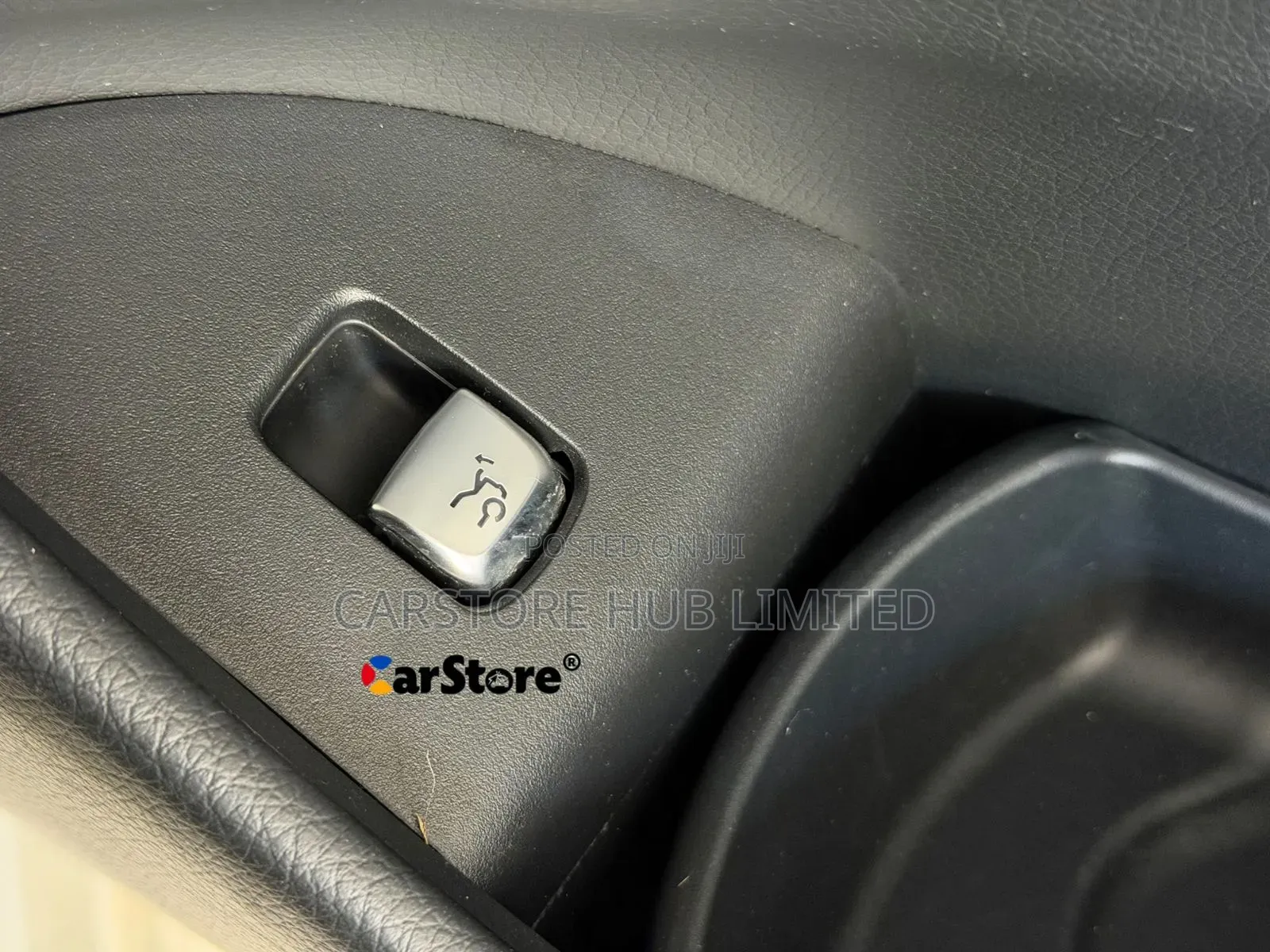 Mercedes-Benz E200 2019 White